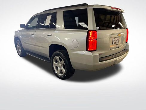 Used 2018 Chevrolet Tahoe LT w/ Luxury Package AWD/4WD image 3
