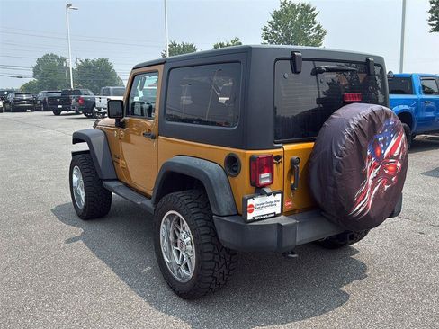 Used 2014 Jeep Wrangler Sport w/ Quick Order Package 24S AWD/4WD image 7
