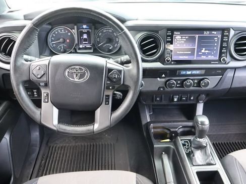 Used 2021 Toyota Tacoma TRD Sport RWD image 18