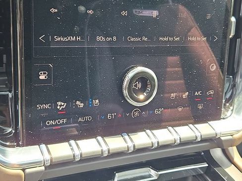 Used 2026 GMC Yukon Denali Ultimate AWD/4WD image 16