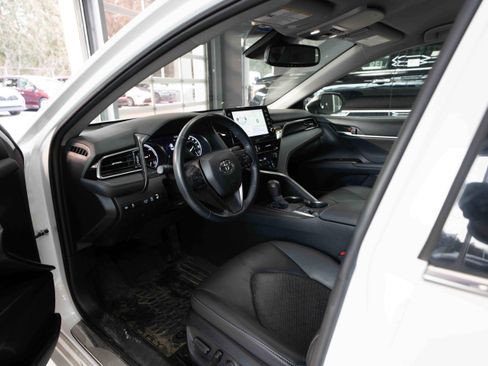Used 2022 Toyota Camry XSE w/ Protection Package (Q2) (TMS) image 8
