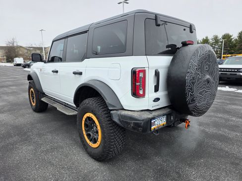 Used 2023 Ford Bronco Badlands image 3