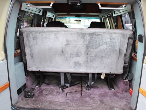 Used 1997 Ford E-150 and Econoline 150 RWD image 24
