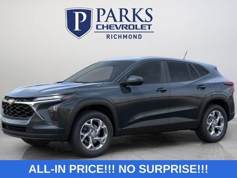 New 2026 Chevrolet Trax LS w/ LS Convenience Package FWD image 5