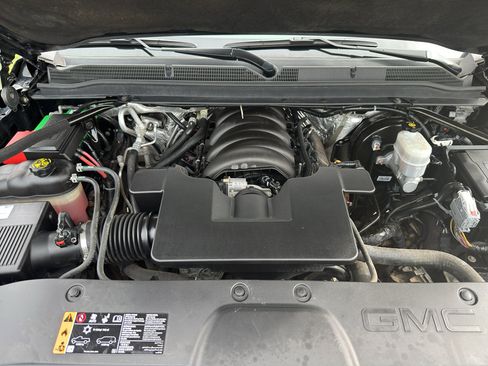 Used 2017 GMC Yukon Denali w/ Open Road Package image 39