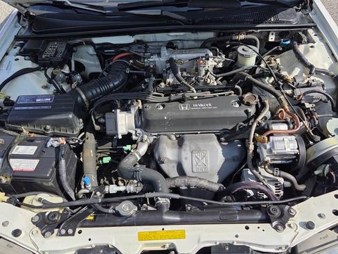 Used 1990 Honda Accord LX image 22