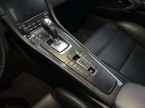 Certified 2019 Porsche 911 Targa 4 GTS image 22