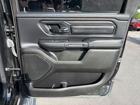 Used 2023 RAM 1500 Limited AWD/4WD image 11
