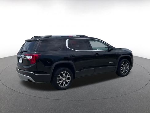Used 2023 GMC Acadia SLT image 14