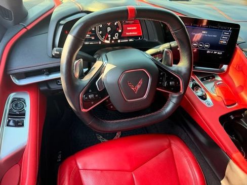 Used 2023 Chevrolet Corvette Stingray Preferred Cpe w/ 2LT RWD image 18