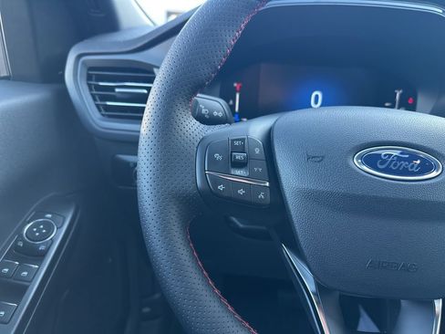 New 2026 Ford Escape ST-Line w/ Tech Pack #1 image 17