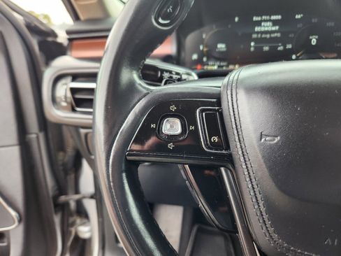 Used 2022 Lincoln Aviator Reserve image 22