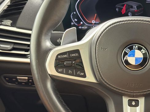 Used 2022 BMW X7 M50i w/ Executive Package image 12