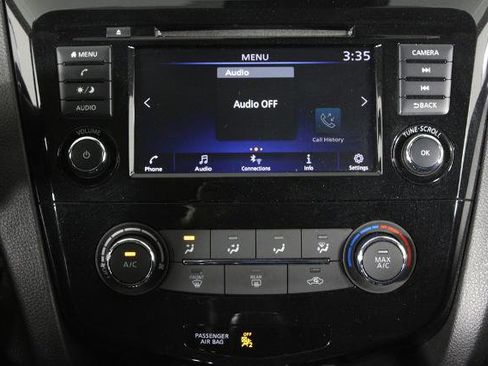 Certified 2020 Nissan Rogue Sport S image 8