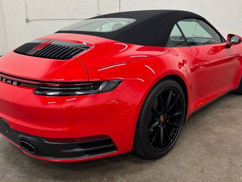 Used 2022 Porsche 911 Carrera image 17