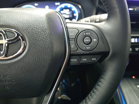 Used 2024 Toyota Venza Limited AWD/4WD image 21