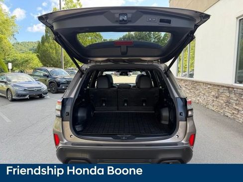 Used 2025 Subaru Forester Touring AWD/4WD image 46