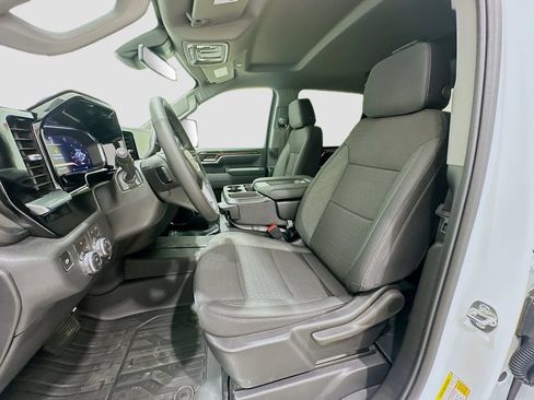 New 2026 GMC Sierra 2500 SLE AWD/4WD image 21