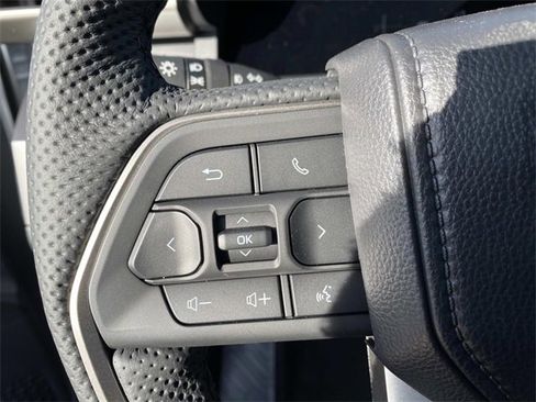 New 2025 Toyota Tacoma TRD Off-Road image 14