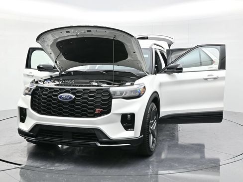 New 2026 Ford Explorer ST w/ Sun And Sound Package AWD/4WD image 58