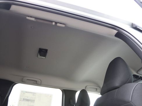 New 2026 Mitsubishi Outlander ES image 24