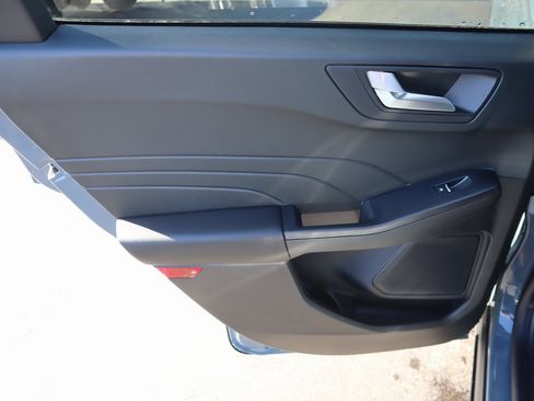 New 2026 Ford Escape ST-Line w/ Tech Pack #1 image 17