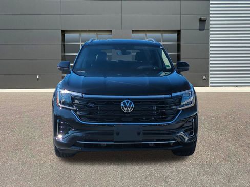 New 2026 Volkswagen Atlas SEL Premium R-Line AWD/4WD image 2