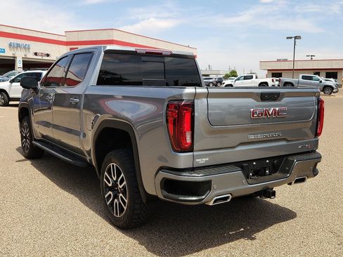 Used 2023 GMC Sierra 1500 AT4 w/ AT4 Premium Package AWD/4WD image 3