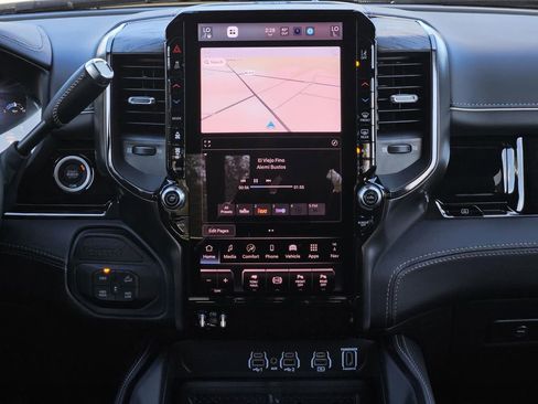 New 2026 RAM 2500 Limited image 21