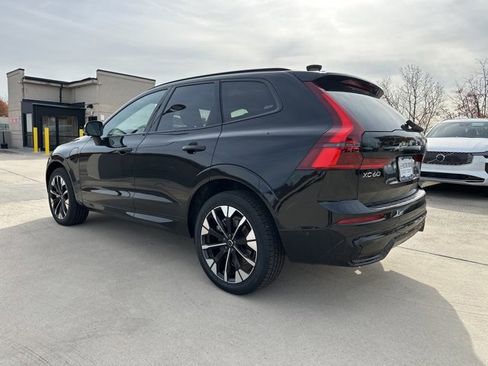 New 2026 Volvo XC60 T8 Plus w/ Protection Package Premier image 5