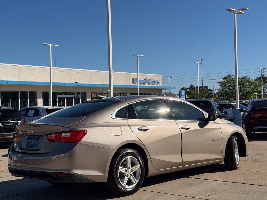 Used 2023 Chevrolet Malibu LS FWD image 4