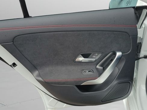 Certified 2021 Mercedes-Benz CLA 250 image 6
