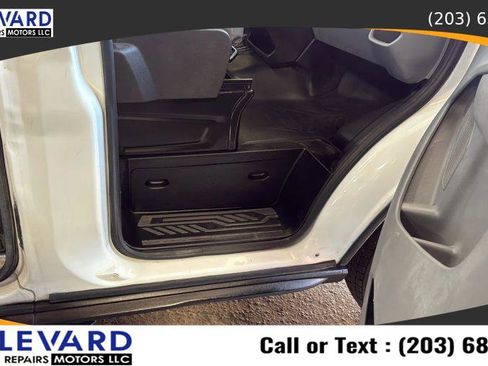 Used 2019 Ford Transit 150 148 Medium Roof image 33