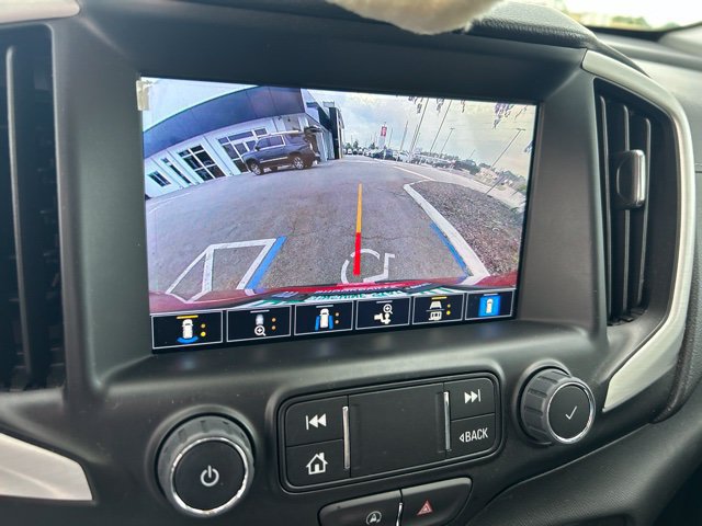 Used 2023 GMC Terrain SLT w/ Tech Package FWD image 5
