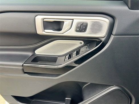 Used 2023 Ford Explorer ST w/ Equipment Group 401A image 25