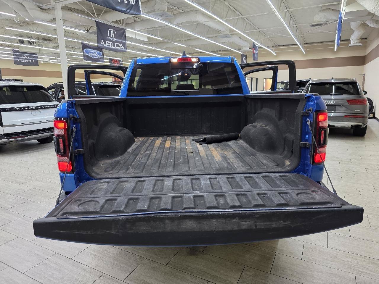 Used 2022 RAM 1500 Rebel AWD/4WD image 11