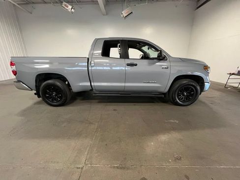Used 2021 Toyota Tundra SR5 RWD image 2