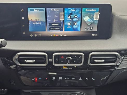 New 2026 Nissan Sentra SV w/ SV Convenience Package image 12