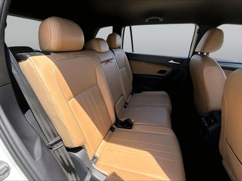 Used 2022 Volkswagen Tiguan SE FWD image 20