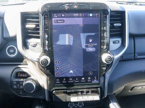 New 2026 RAM 1500 4x4 Crew Cab image 19