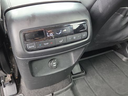 Used 2024 Hyundai Palisade SEL AWD/4WD image 14