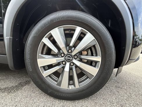 Certified 2023 Nissan Pathfinder SL AWD/4WD image 19