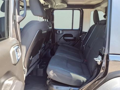 Used 2024 Jeep Wrangler Unlimited Rubicon 4xe AWD/4WD image 20