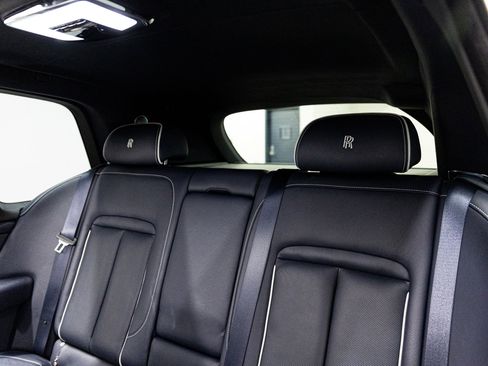 Used 2020 Rolls-Royce Cullinan image 29