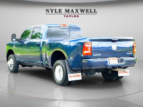 Used 2024 RAM 3500 Laramie w/ Sport Appearance Package AWD/4WD image 8