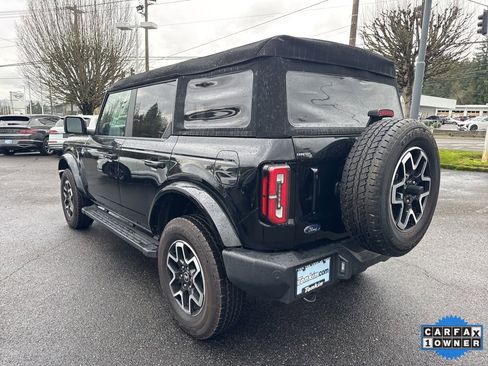 Used 2024 Ford Bronco Outer Banks image 7