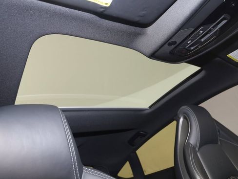 Used 2024 Audi S5 Prestige image 12