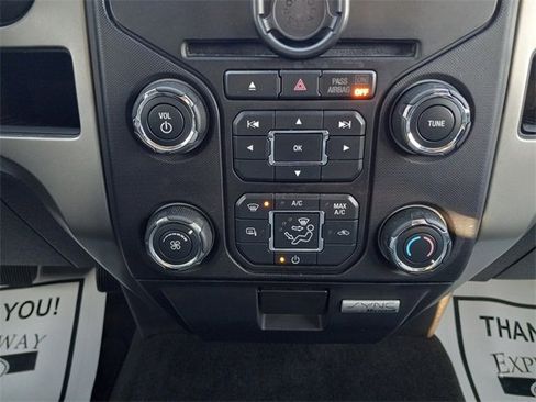 Used 2013 Ford F150 XLT w/ XLT Chrome Pkg image 20