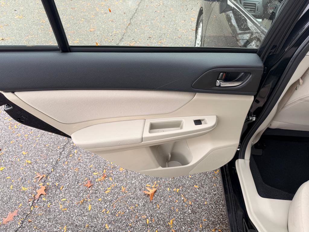 Used 2014 Subaru Impreza 2.0i Premium w/ All-Weather Package w/CVT AWD/4WD image 9