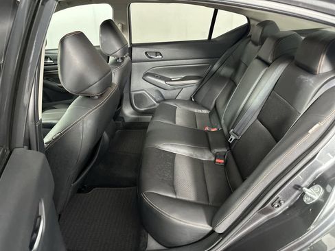 Used 2019 Nissan Altima 2.5 SR w/ SR Premium Package image 27